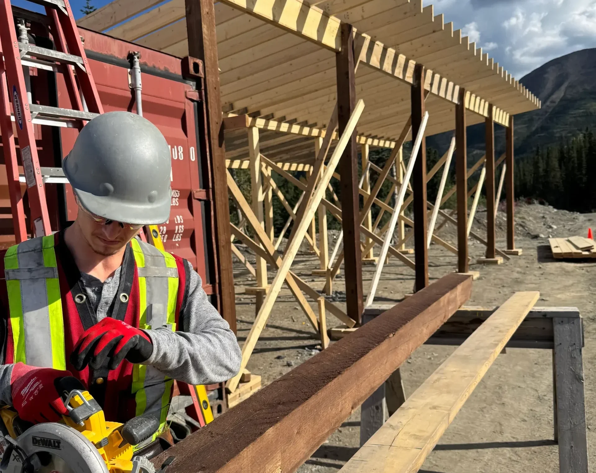 Shuswap Structures Jeff on roof
