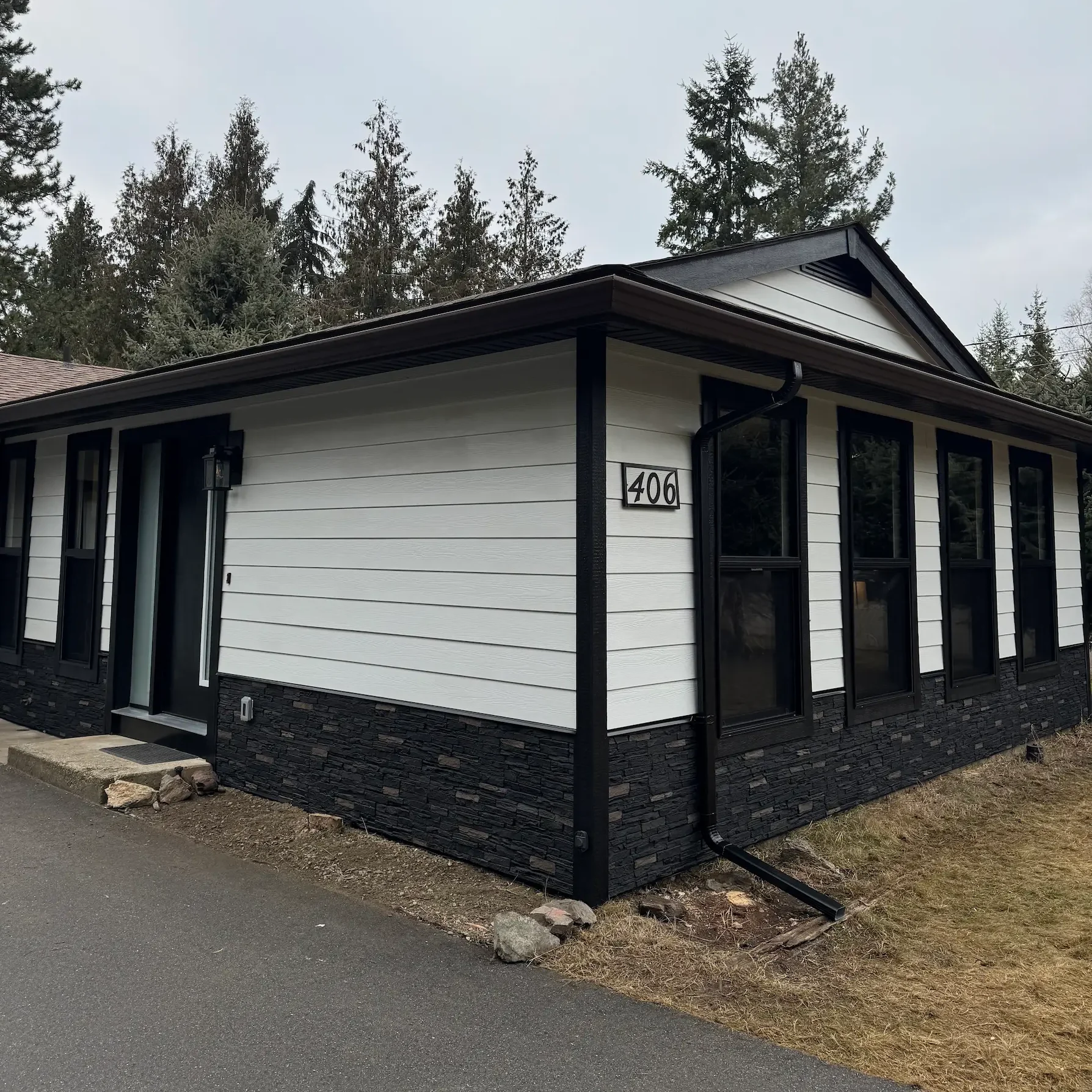 Shuswap Structures exterior finishing